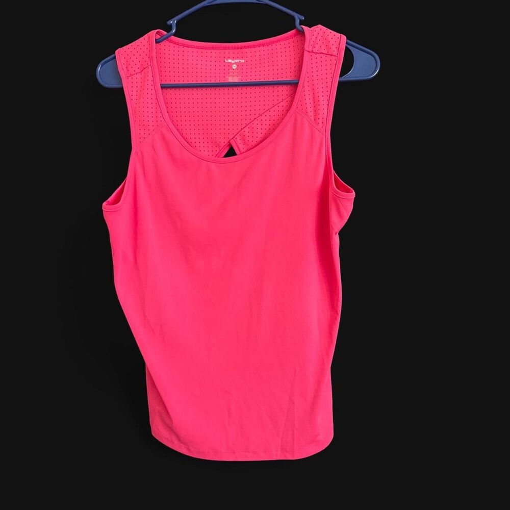 Hot pink layer 8 tank